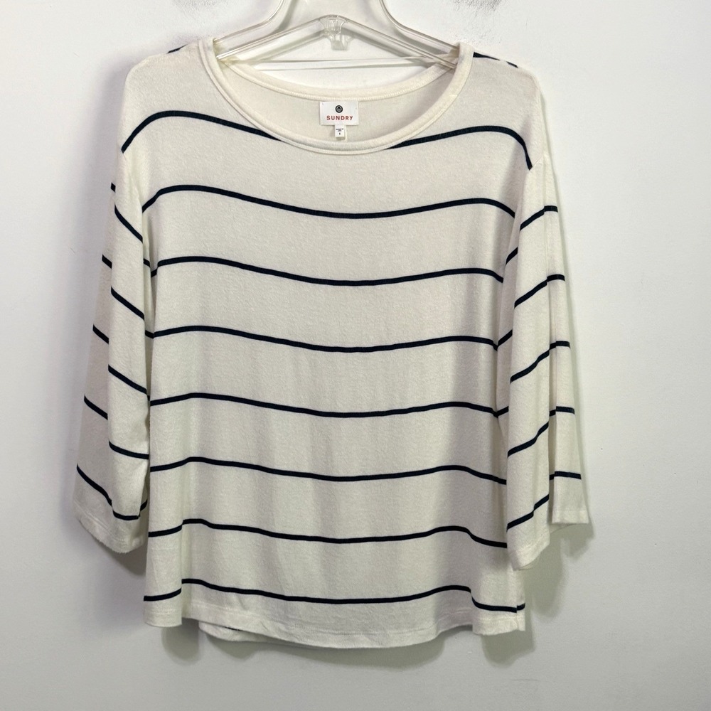 Sundry Sweater Knit Top 1 Small White Navy Stripe SOFT Boat Neck Nautical Casual